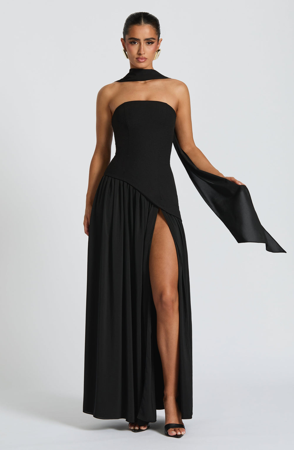Aria – Sculpted Strapless Flow Maxi Dress