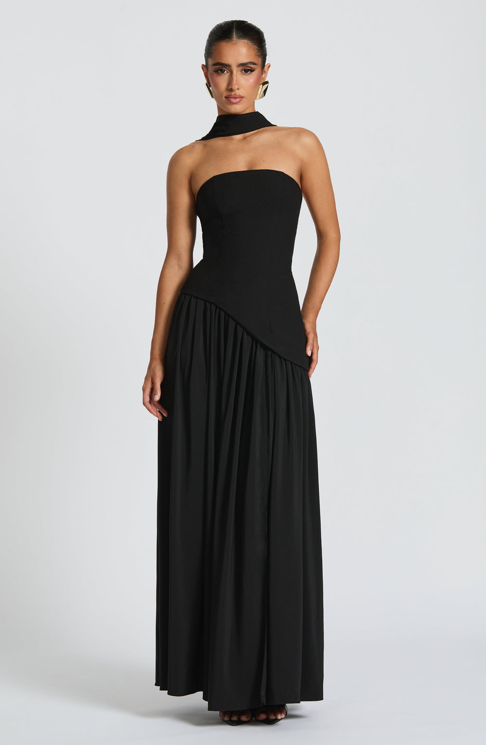 Aria – Sculpted Strapless Flow Maxi Dress