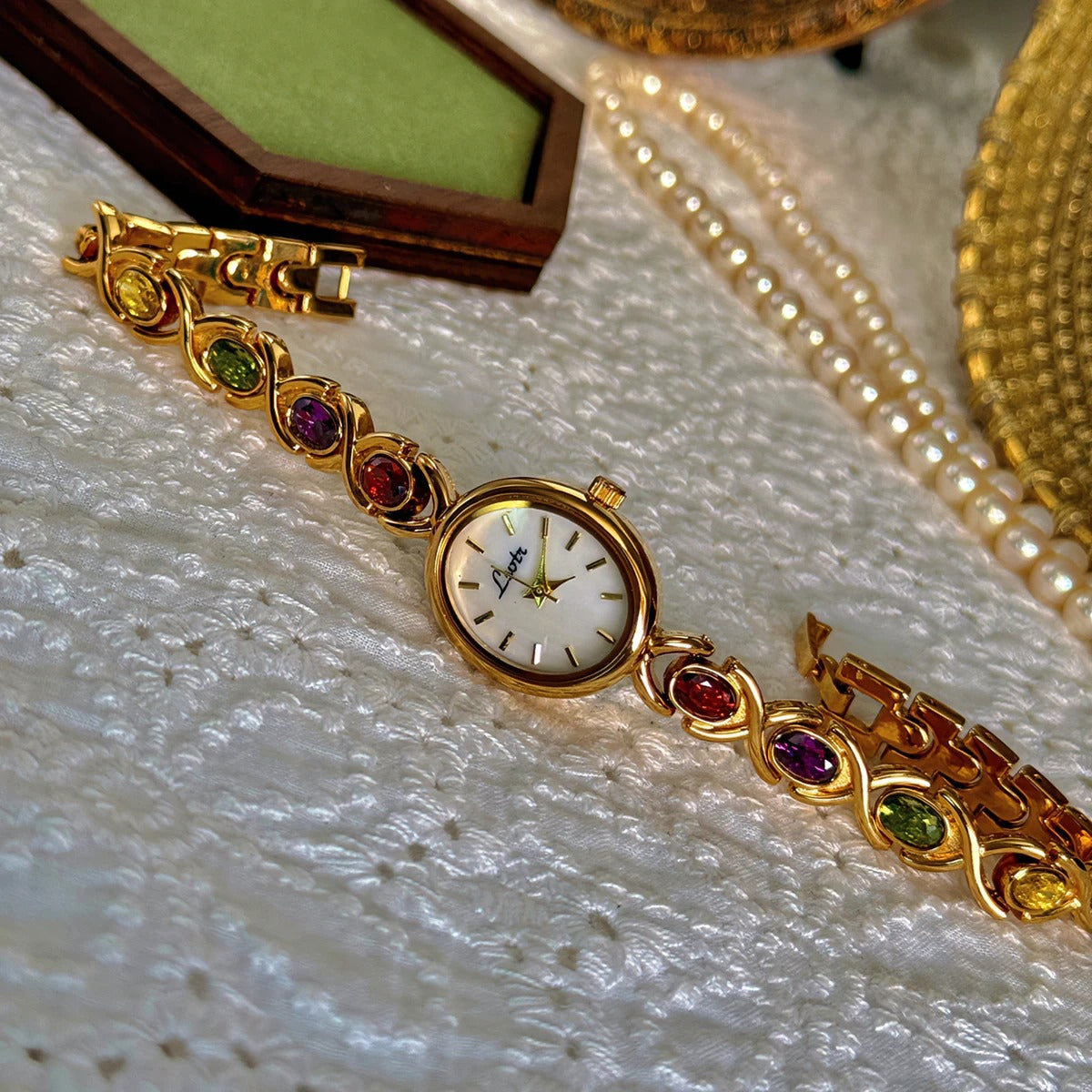 Luna’s Classic Gemstone Watch